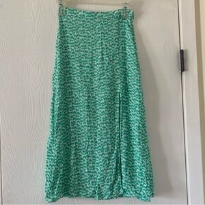 H&M Print Green Womens MIDI Skirt